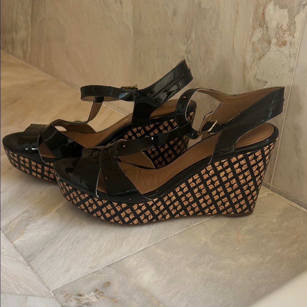 Clarks Black Wedge Escadrille Sandals with Ankle Straps and Cut-Out Design